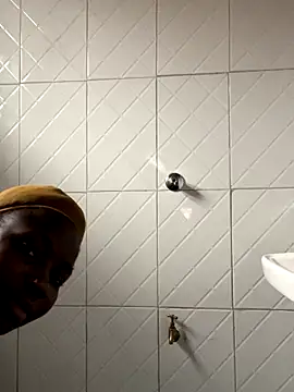 Snapshot of JemaimaPrincess chatting on December 2025 04:40:01 AM JemaimaPrincess online show from December 2025 04:40:01 AM