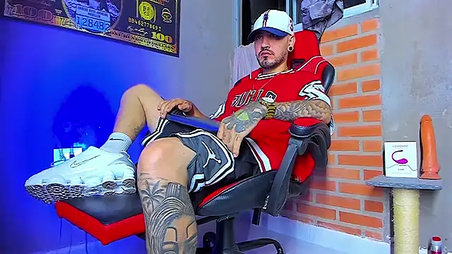 Snapshot of smoker445 chatting on September 2025 11:53:01 PM smoker445 online show from September 2025 11:53:01 PM