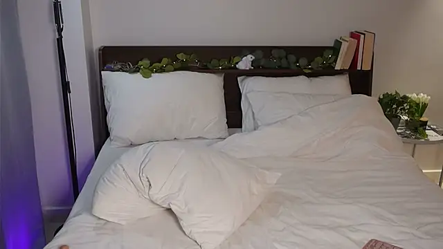 Ayra Lust online show from February 2025 11:01:02 AM