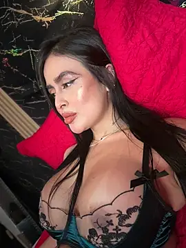Alexandra duque online show from May 2026 09:20:01 PM