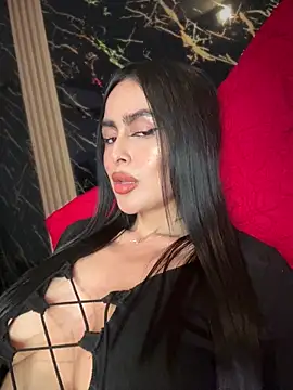 Snapshot of Alexandra_duque chatting on May 2026 09:21:01 PM Alexandra duque online show from May 2026 09:21:01 PM