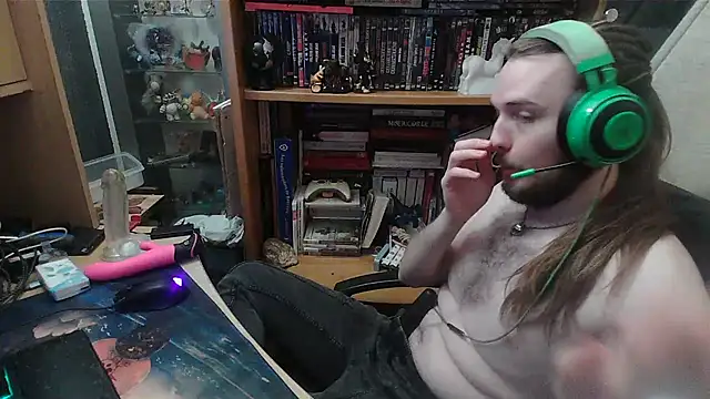 nicolasdumand21 online show from February 2025 05:09:02 PM