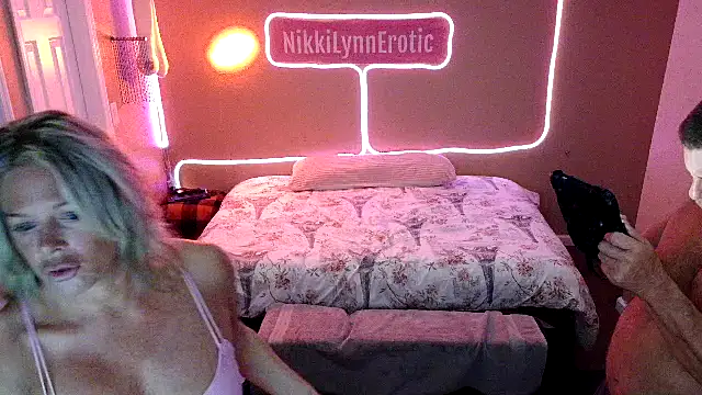 NikkiLynnErotic online show from November 2025 09:29:02 PM