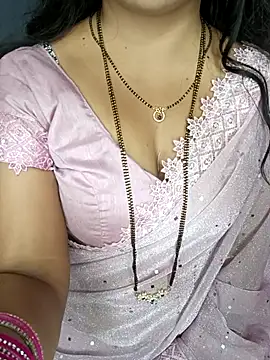 Tanvi-patil online show from February 2026 06:15:01 PM