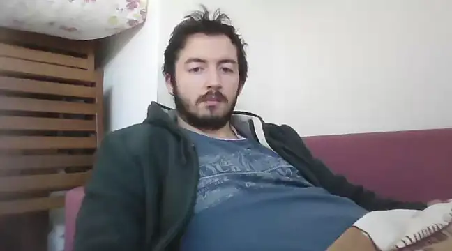 laynufff online show from February 2025 06:37:01 AM