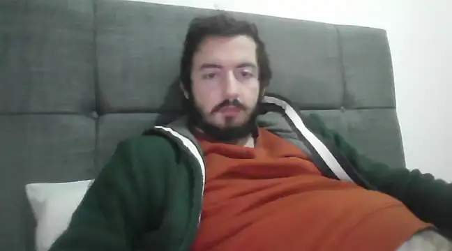 laynufff online show from March 2025 05:15:02 PM