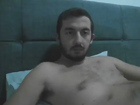 laynufff online show from October 2025 04:52:01 PM