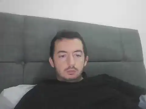 laynufff online show from November 2025 06:52:01 AM