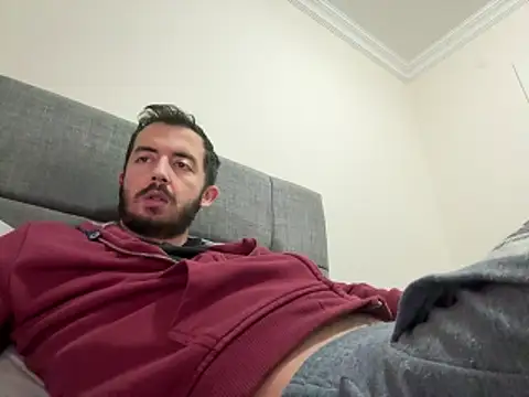 laynufff online show from May 2026 04:57:02 PM