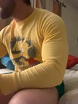 FumesClouds online show from December 2024 12:17:01 PM