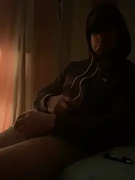 FumesClouds online show from December 2024 12:42:02 AM