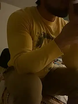 FumesClouds online show from February 2025 12:47:02 PM