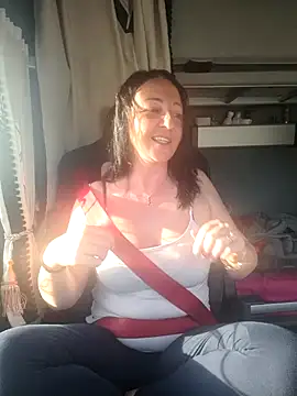 Snapshot of cuplubijoanna chatting on February 2025 04:14:02 PM cuplubijoanna online show from February 2025 04:14:02 PM