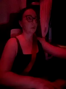 Snapshot of cuplubijoanna chatting on February 2025 05:18:02 AM cuplubijoanna online show from February 2025 05:18:02 AM