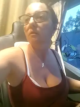 Snapshot of cuplubijoanna chatting on September 2025 05:29:01 AM cuplubijoanna online show from September 2025 05:29:01 AM