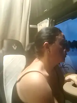 Snapshot of cuplubijoanna chatting on October 2025 05:48:02 AM cuplubijoanna online show from October 2025 05:48:02 AM