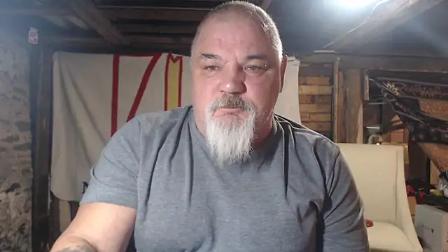 Snapshot of Newfiesausage1972 chatting on February 2026 10:20:02 AM Newfiesausage1972 online show from February 2026 10:20:02 AM