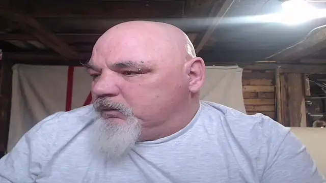 Snapshot of Newfiesausage1972 chatting on February 2026 09:32:02 PM Newfiesausage1972 online show from February 2026 09:32:02 PM