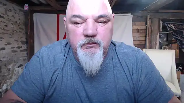 Snapshot of Newfiesausage1972 chatting on February 2026 04:14:02 PM Newfiesausage1972 online show from February 2026 04:14:02 PM