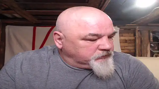 Snapshot of Newfiesausage1972 chatting on February 2026 03:19:02 PM Newfiesausage1972 online show from February 2026 03:19:02 PM