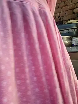 Snapshot of Simaran_bhabhi chatting on January 2025 03:46:02 PM Simaran bhabhi online show from January 2025 03:46:02 PM