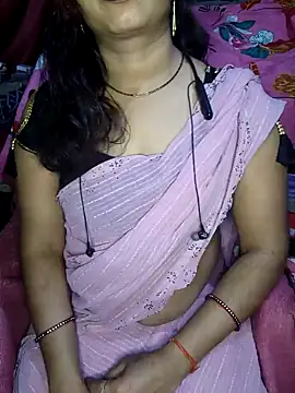 Snapshot of Simaran_bhabhi chatting on January 2025 03:18:02 PM Simaran bhabhi online show from January 2025 03:18:02 PM