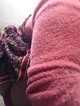 Snapshot of Simaran_bhabhi chatting on January 2025 02:04:02 AM Simaran bhabhi online show from January 2025 02:04:02 AM