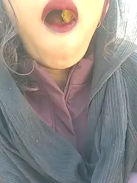 Snapshot of Simaran_bhabhi chatting on February 2025 05:52:02 AM Simaran bhabhi online show from February 2025 05:52:02 AM