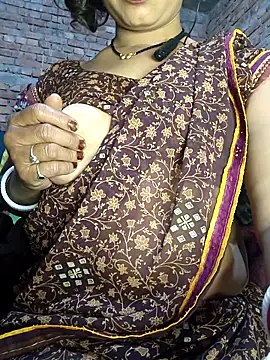 Snapshot of Simaran_bhabhi chatting on February 2025 04:57:02 AM Simaran bhabhi online show from February 2025 04:57:02 AM