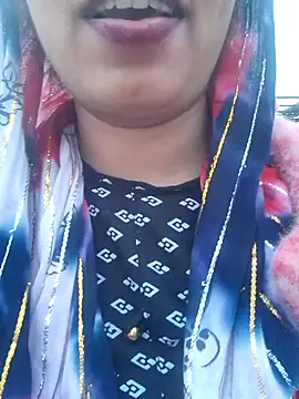 Snapshot of Simaran_bhabhi chatting on February 2025 12:18:02 PM Simaran bhabhi online show from February 2025 12:18:02 PM