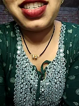 Snapshot of Simaran_bhabhi chatting on March 2025 04:17:02 AM Simaran bhabhi online show from March 2025 04:17:02 AM