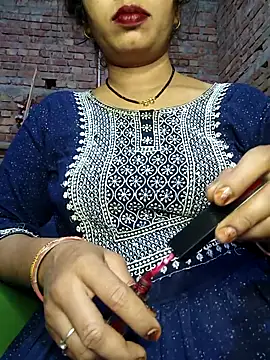 Snapshot of Simaran_bhabhi chatting on March 2025 03:53:02 PM Simaran bhabhi online show from March 2025 03:53:02 PM