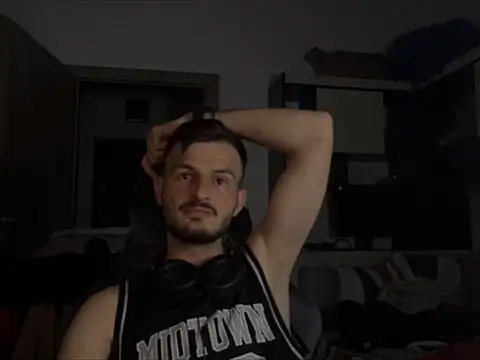 Sacuuz online show from May 2026 09:23:02 PM