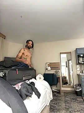 1BeautyN1Beast online show from February 2026 01:03:02 PM