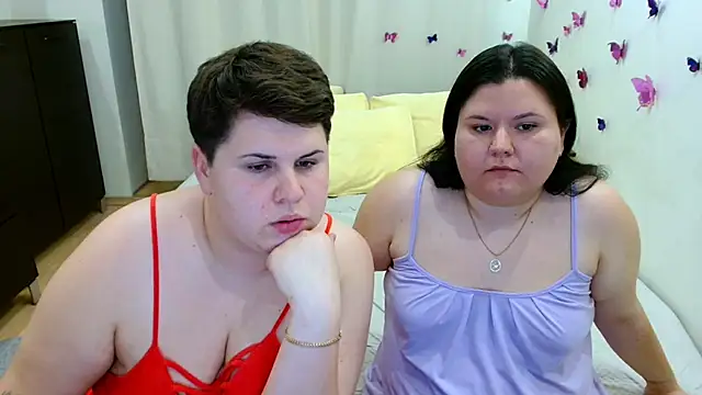 BeckyAndHellen online show from September 2025 06:51:01 PM