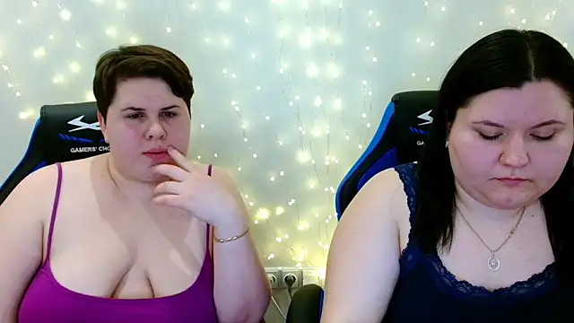 BeckyAndHellen online show from January 2026 09:35:02 PM