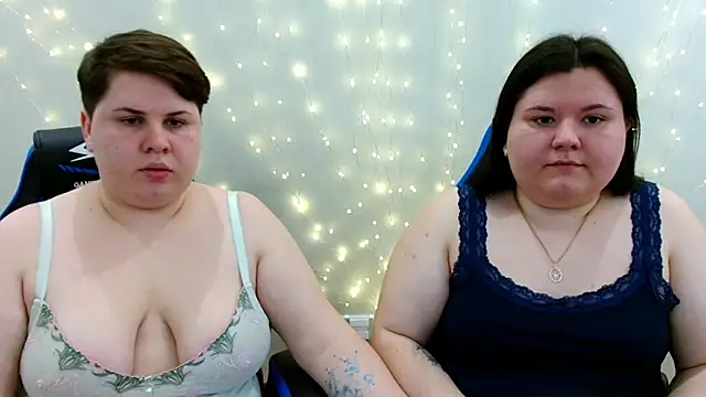 BeckyAndHellen online show from March 2026 12:42:01 PM