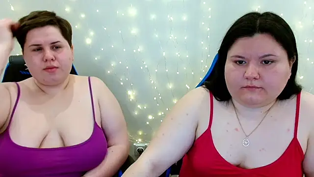 BeckyAndHellen online show from April 2026 12:20:01 PM