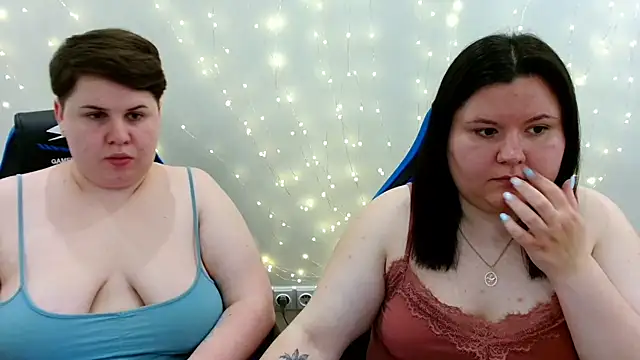 BeckyAndHellen online show from June 2026 10:24:02 AM