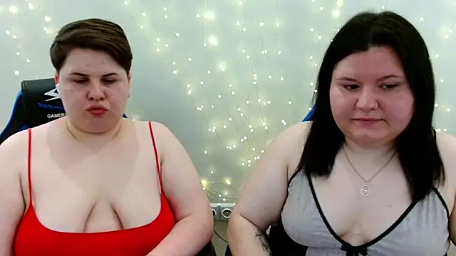 BeckyAndHellen online show from June 2026 10:06:02 AM