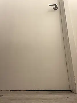 nat6ix online show from February 2026 08:13:02 PM