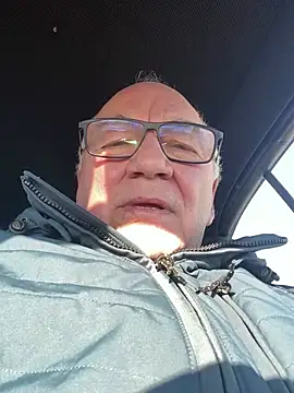 Snapshot of biggandybig chatting on February 2025 02:04:02 PM biggandybig online show from February 2025 02:04:02 PM
