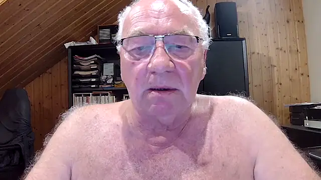 Snapshot of biggandybig chatting on June 2026 10:07:01 PM biggandybig online show from June 2026 10:07:01 PM