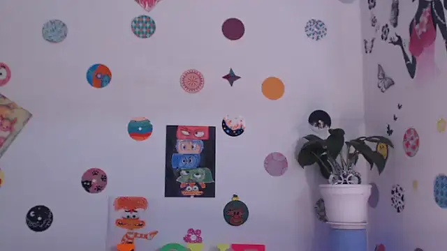 Yaumiko online show from January 2025 04:42:01 PM