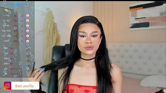 LOISE-XX online show from November 2025 06:33:01 AM