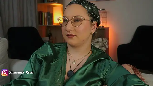 Snapshot of Ximenna_Cruz chatting on March 2026 12:34:01 PM Ximenna Cruz online show from March 2026 12:34:01 PM