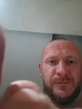 Snapshot of RomWoolf chatting on December 2024 04:49:02 PM RomWoolf online show from December 2024 04:49:02 PM