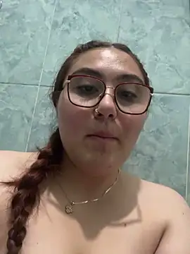 Snapshot of conniejames_m chatting on March 2025 04:19:01 AM conniejames m online show from March 2025 04:19:01 AM