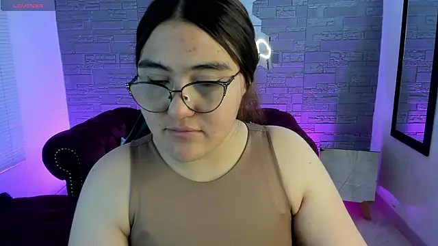 conniejames m online show from November 2025 12:48:01 PM