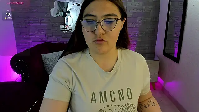 conniejames m online show from November 2025 12:22:02 PM